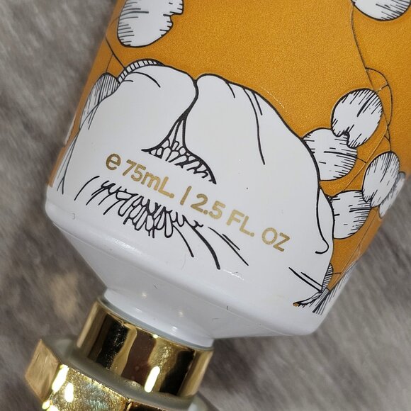 Nanette Lepore Everlasting Hand Lotion Cream with Vitamin E, 2.5 oz - Picture 4 of 5